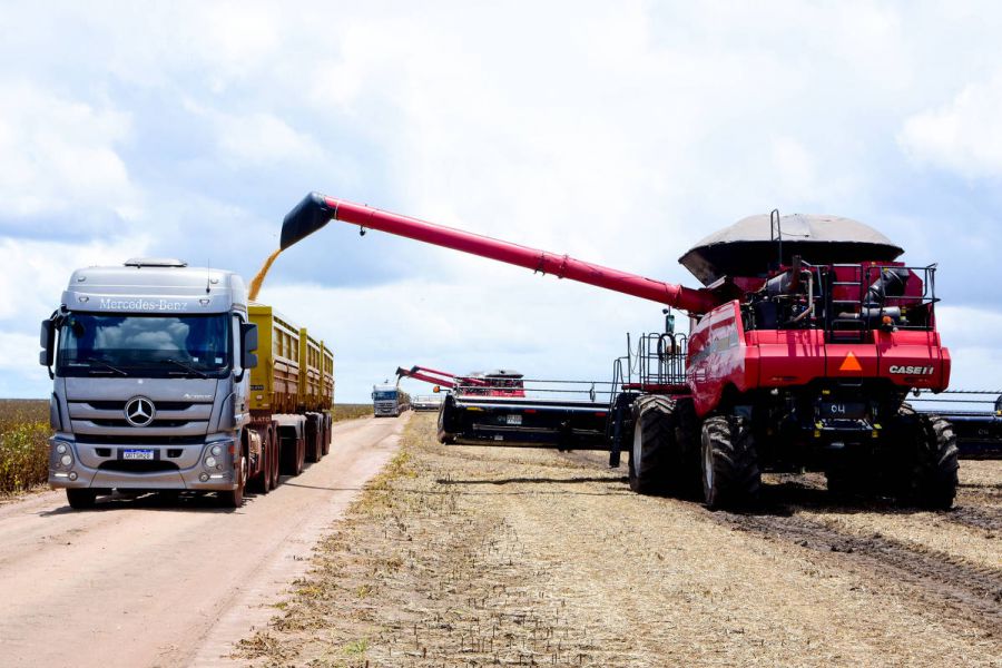 Venda de caminhões e maquinários avança 50% mesmo com crise de peças